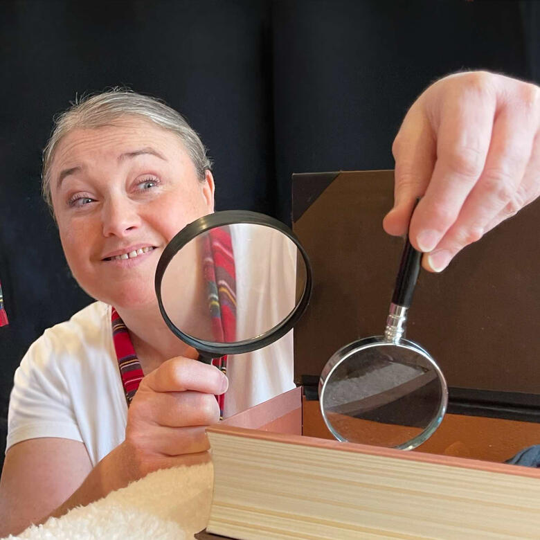 Spectacle artistique conté, raconté pour petits et tout-petits Lille, Arras, Douai, Roubaix, Cambrai, Doullens Spectacle artistique conté, raconté pour petits et tout-petits Lille, Arras, Douai, Roubaix, Cambrai, Doullens